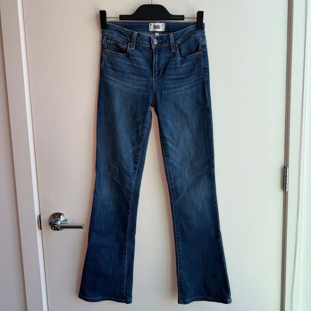 PAIGE Laurel Canyon Jeans Size 26 Blue Denim Bootcut